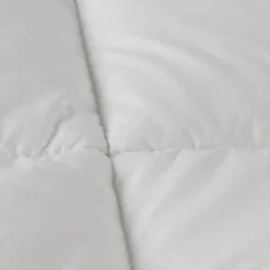 Carré Blanc Couette hiver synthétique Fuji| Couettes