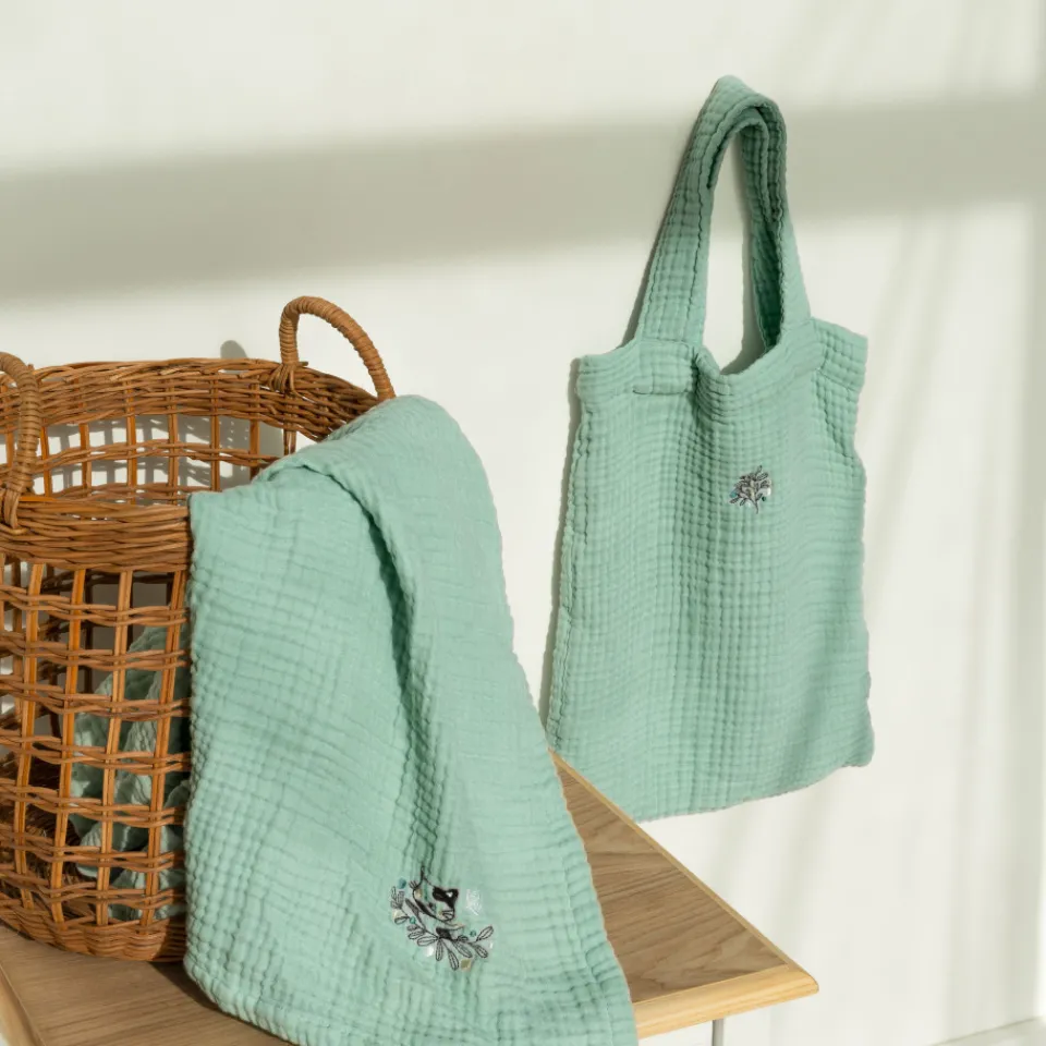 Carré Blanc Maxi lange gaze de coton bio Jardine amande|Enfant Accessoires