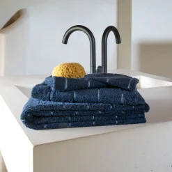 Carré Blanc Serviette de toilette coton Hypnotic marine| Serviettes De Toilette