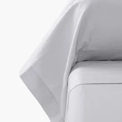 Carré Blanc Taie de traversin satin de coton unie Prestige tourterelle| Taies De Traversin