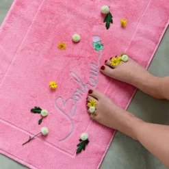 Carré Blanc Tapis de bain bouclette de coton Eloges rose| Tapis De Bain